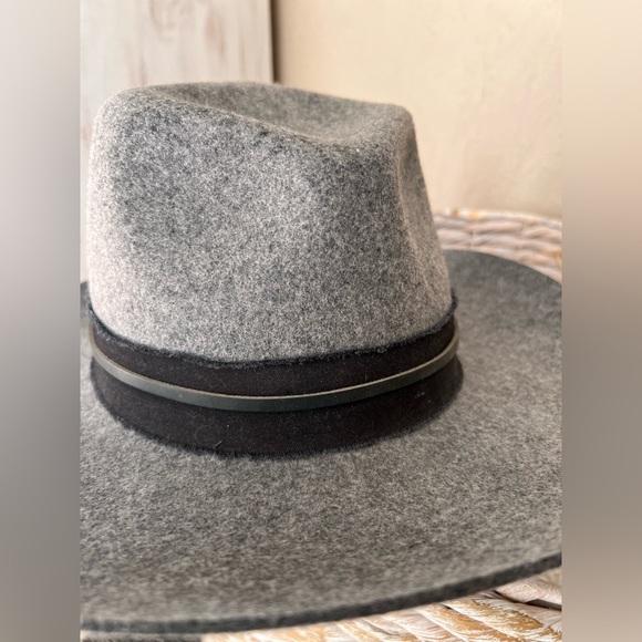 WANDER HAT COMPANY Houston wide brim hat in grey - Picture 5 of 8